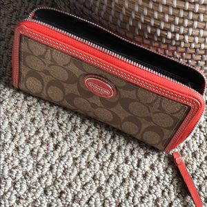 Coach wallet